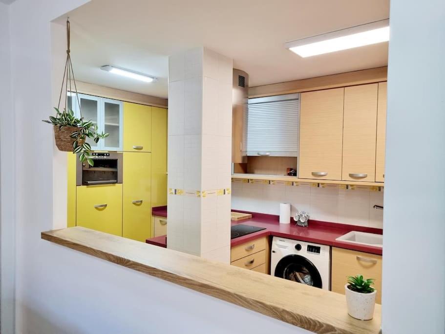 Cal Marc - Piso Con Piscina Y Terraza Apartment Ulldecona Ngoại thất bức ảnh